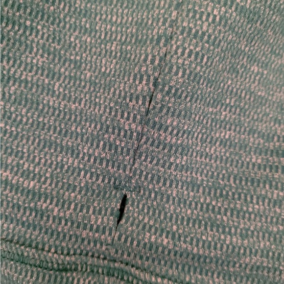 Lululemon Runderful 1/2 Zip - Picture 12 of 12